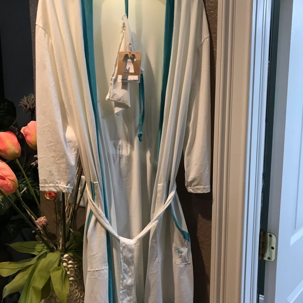NWT Rode white And turquoise - Picture 6 of 8